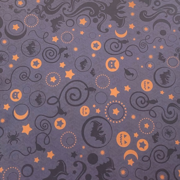 👻🎃 KAREN FOSTER DESIGNS HALLOWEEN THEMED STICKERS & SCRAPBOOK PAPER BUNDLE. - Picture 3 of 6